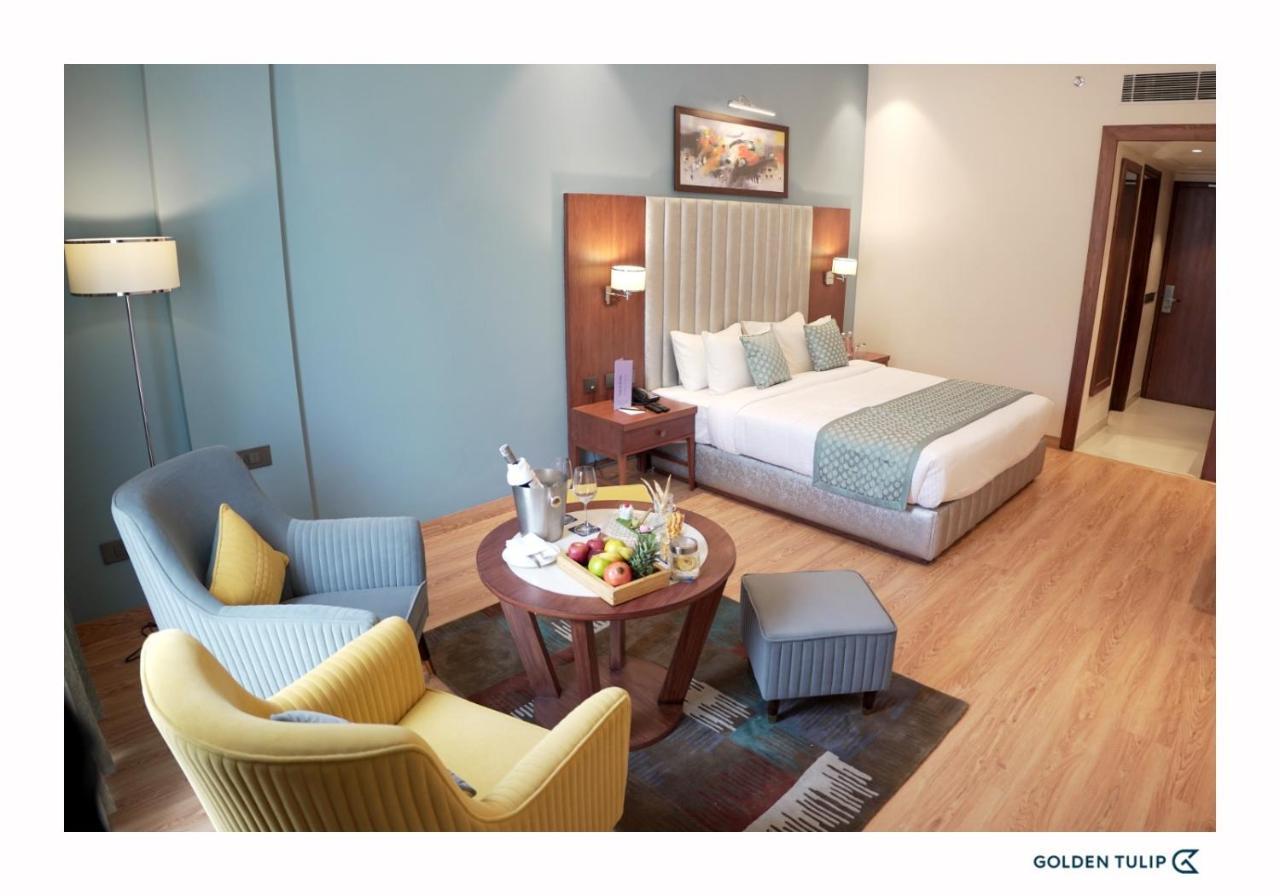 โกลเด้น ทิวลิป จันทิครห์ ปันช์กุลา Hotel ปัญจ์กุลา ภายนอก รูปภาพ
